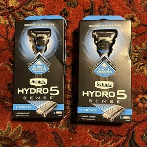 2 X packs Hydro 5 Sense Hydrate Razor